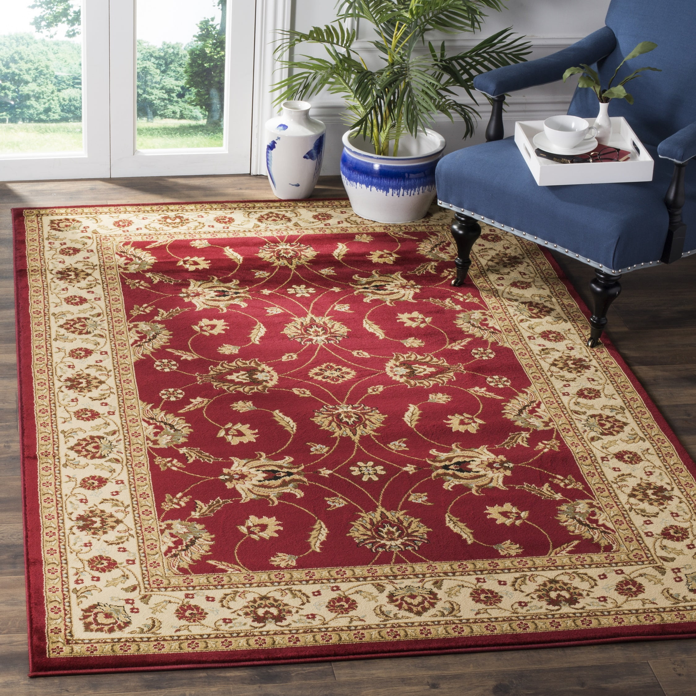 SAFAVIEH Lyndhurst Miah Floral Border Area Rug, Red/Ivory, 3'3" x 5'3"