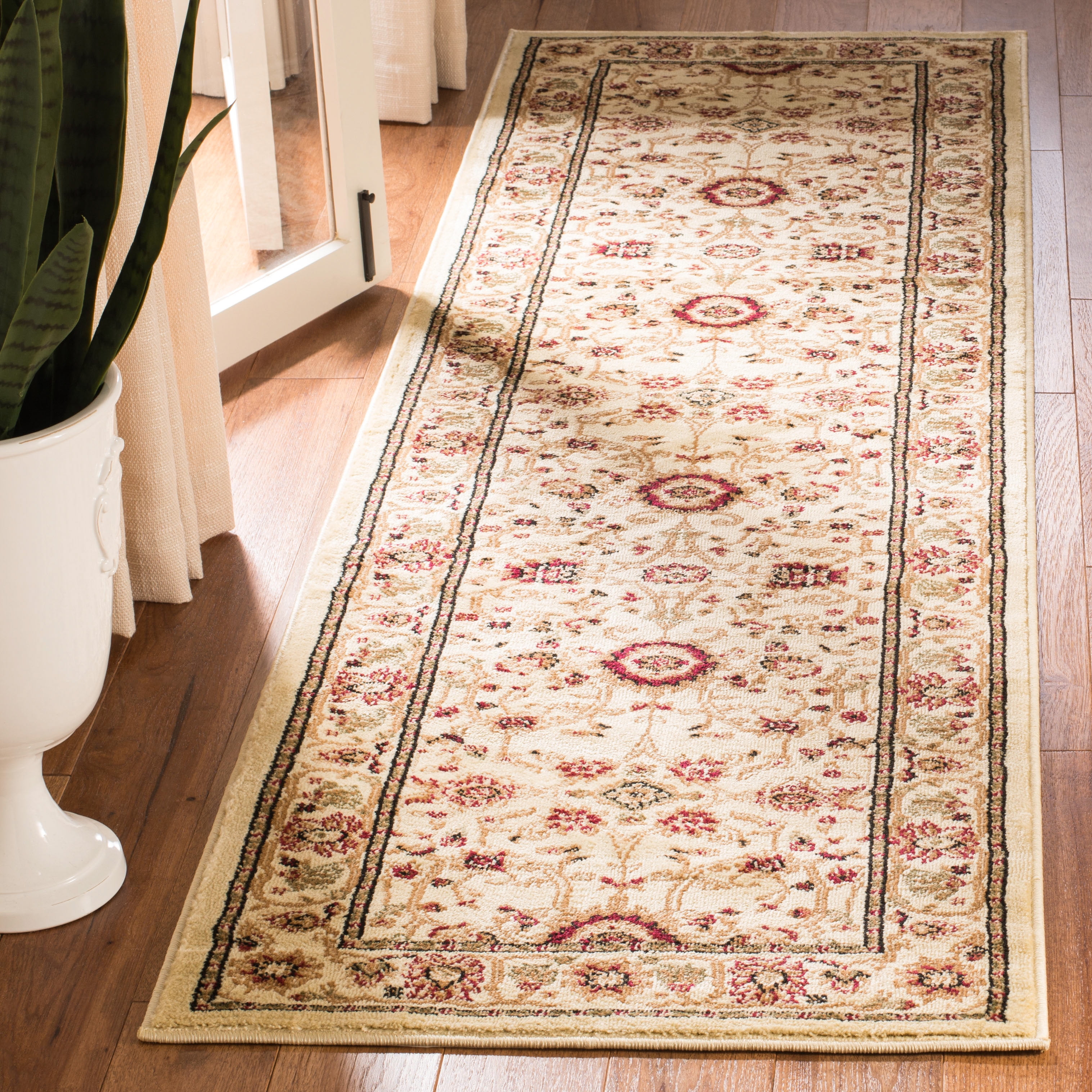 Safavieh Lyndhurst Victoria Floral Runner Rug, Ivory, 2'3" x 10'