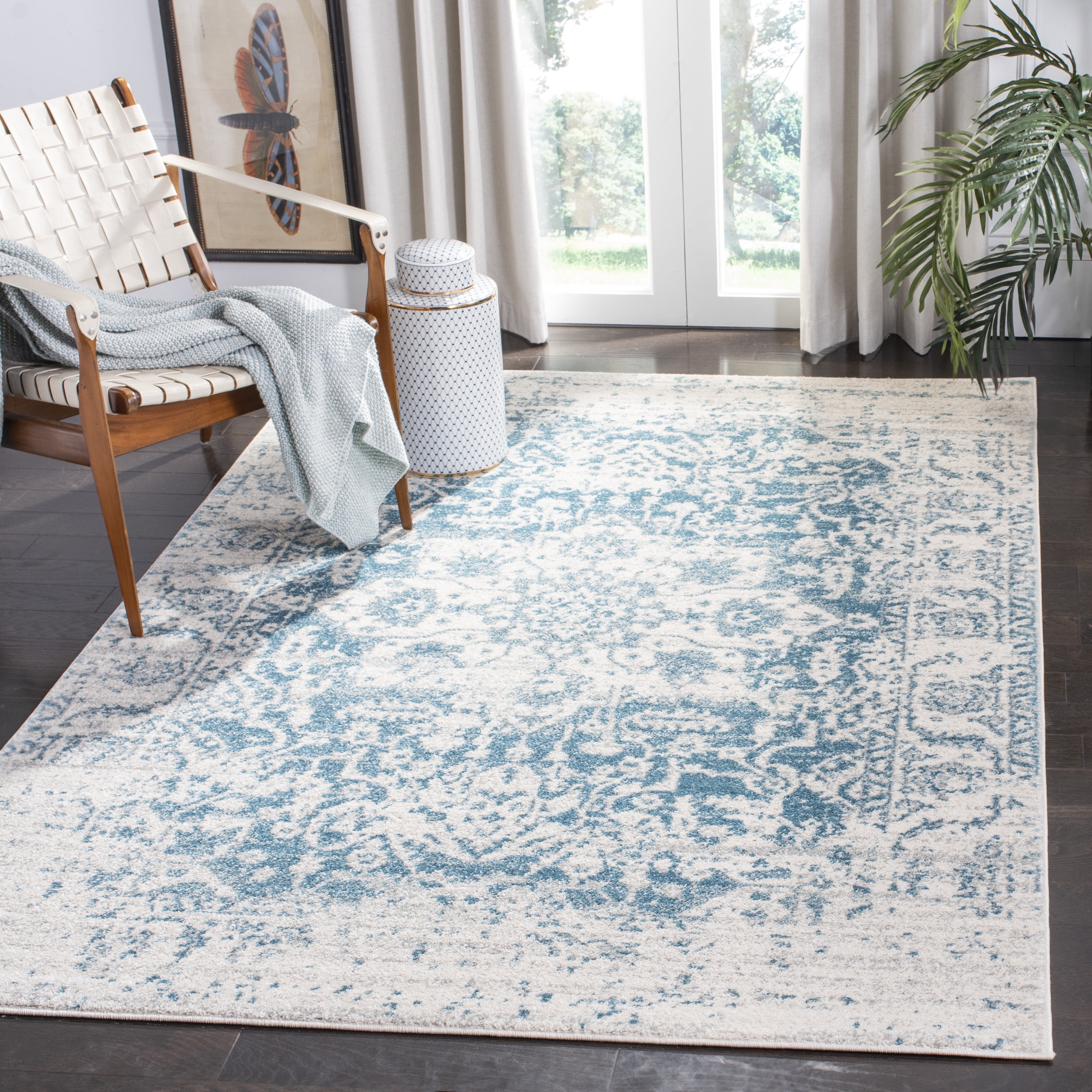 SAFAVIEH Madison Katina Oriental Area Rug, Teal/Ivory, 6'7" x 9'2" - Traditional Design, Teal & Ivory, Non-Shedding & Easy Cleaning, Ideal for Living Room, Bedroom, Dining Space