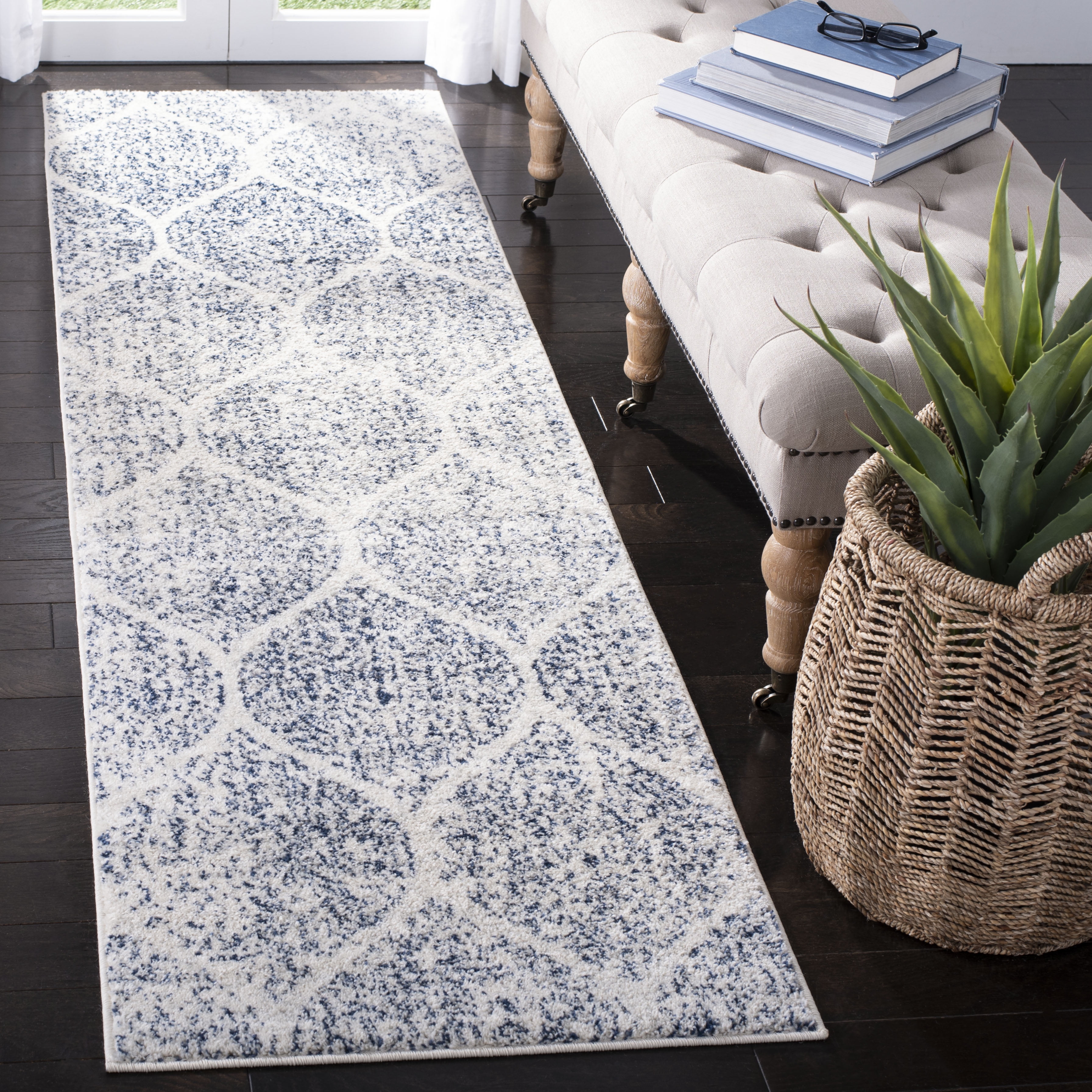 SAFAVIEH Madison Leighton Geometric Runner Rug, Cream/Royal Blue, 2'3" x 14'
