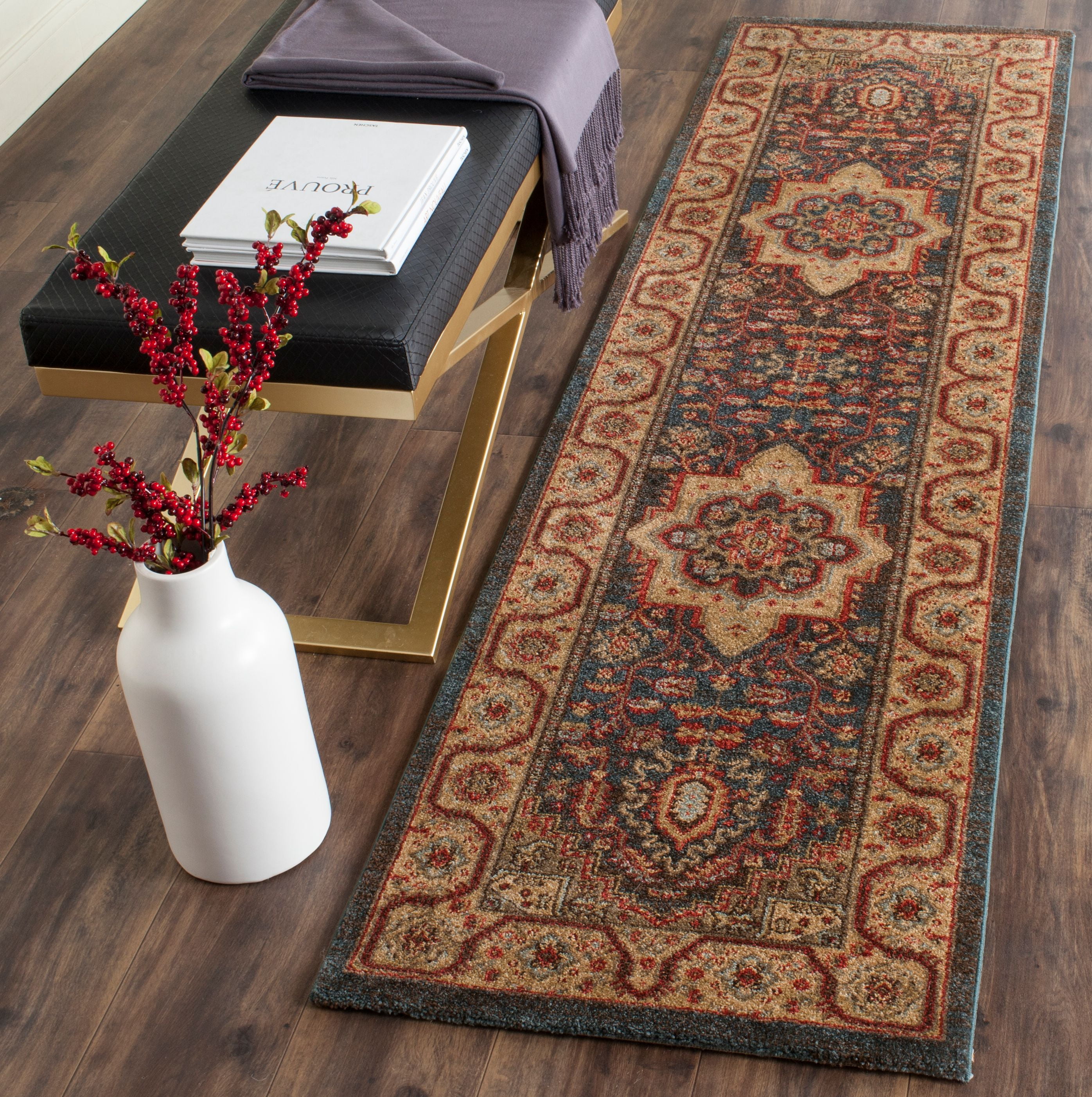 Mahal MAH656 Power Loomed Indoor Runner Rug - Navy/Natural - 2'2"x6' - Safavieh.
