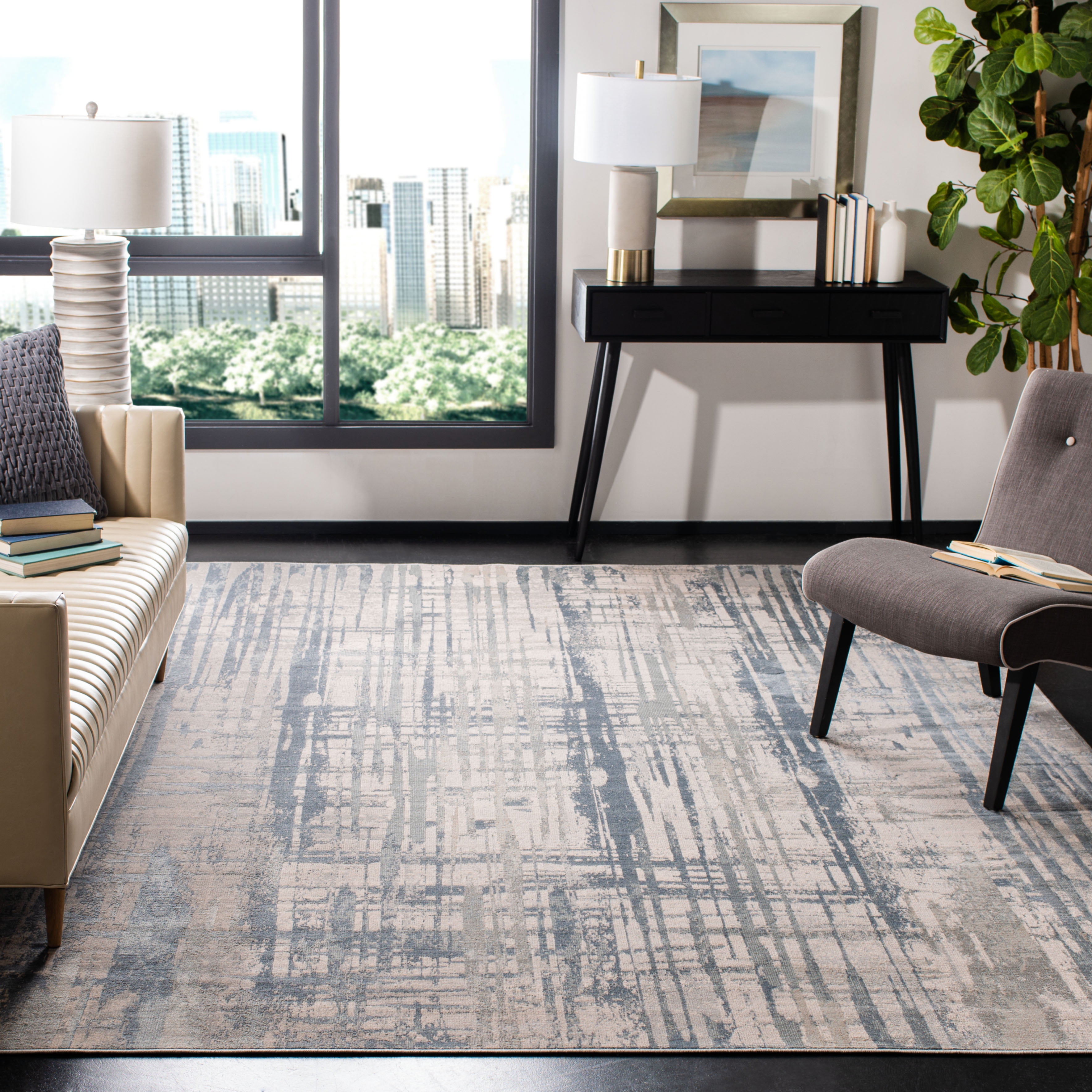Ivory and Green Hand-Knotted Wool Shag Rug, 4' x 6'