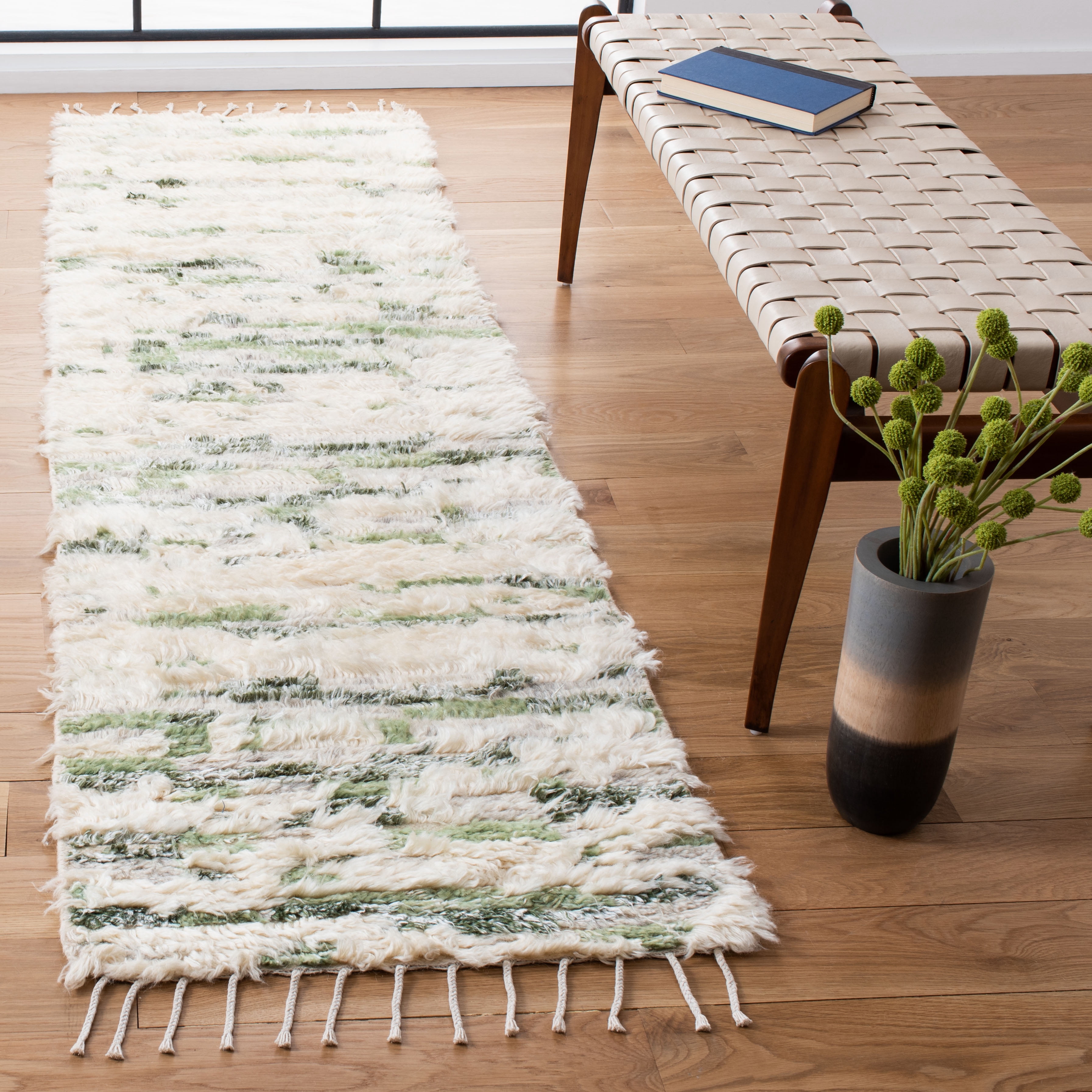 Safavieh Manhattan Ben Abstract Runner Rug, Ivory/Green, 2'3" x 8'