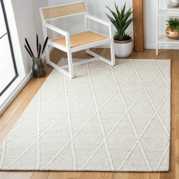 SAFAVIEH Marbella Aditi Diamond Area Rug, Ivory, 3' x 5'