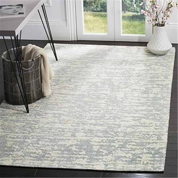 SAFAVIEH Marbella Calla Geometric Area Rug, Blue/Ivory, 4' x 6'
