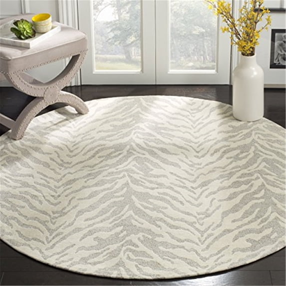 SAFAVIEH Marbella Daria Geometric Area Rug, Light Grey/Ivory, 6' x 6' Round