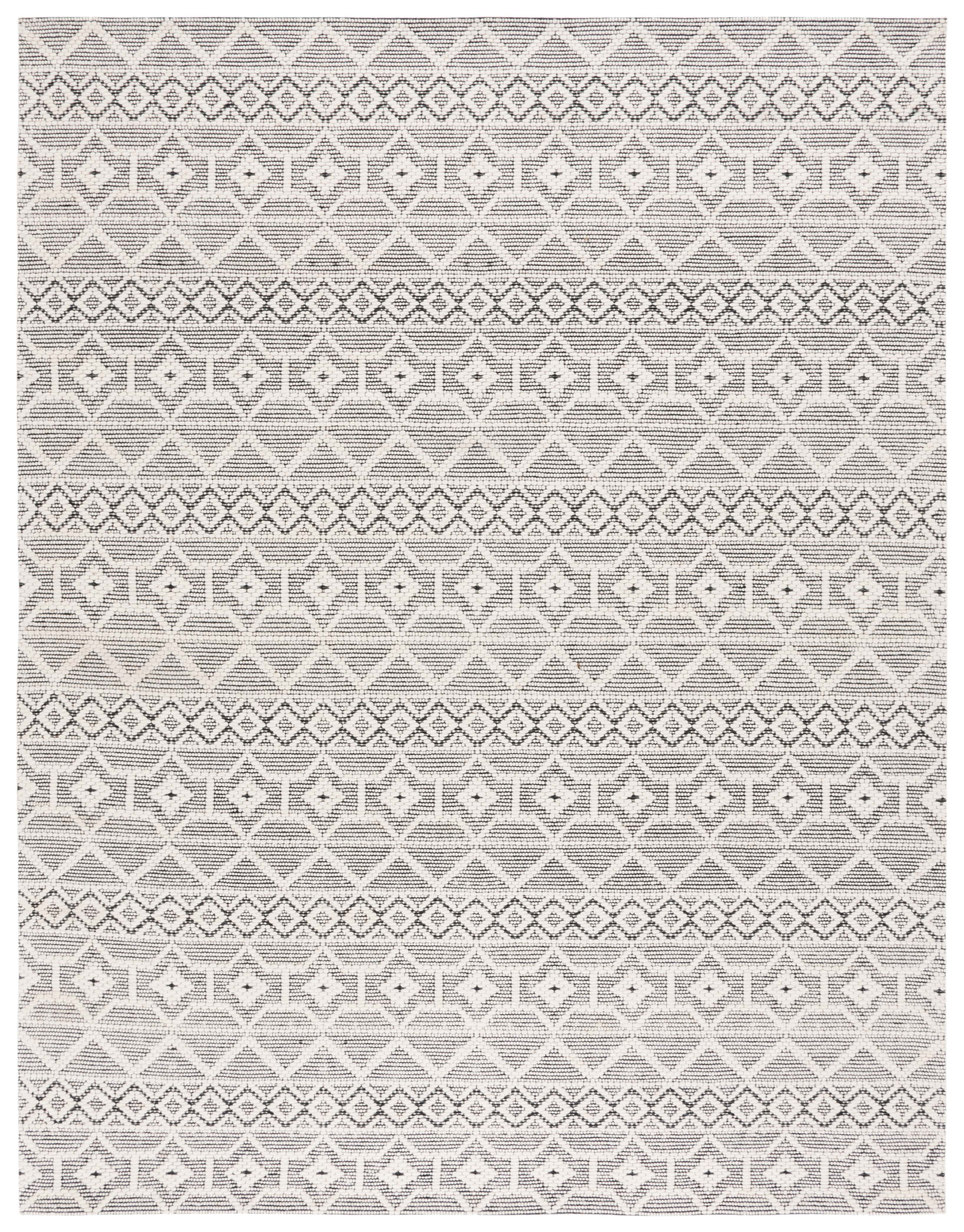 SAFAVIEH Marbella Freddy Southwestern Area Rug, Gray/Ivory, 8' x 10'