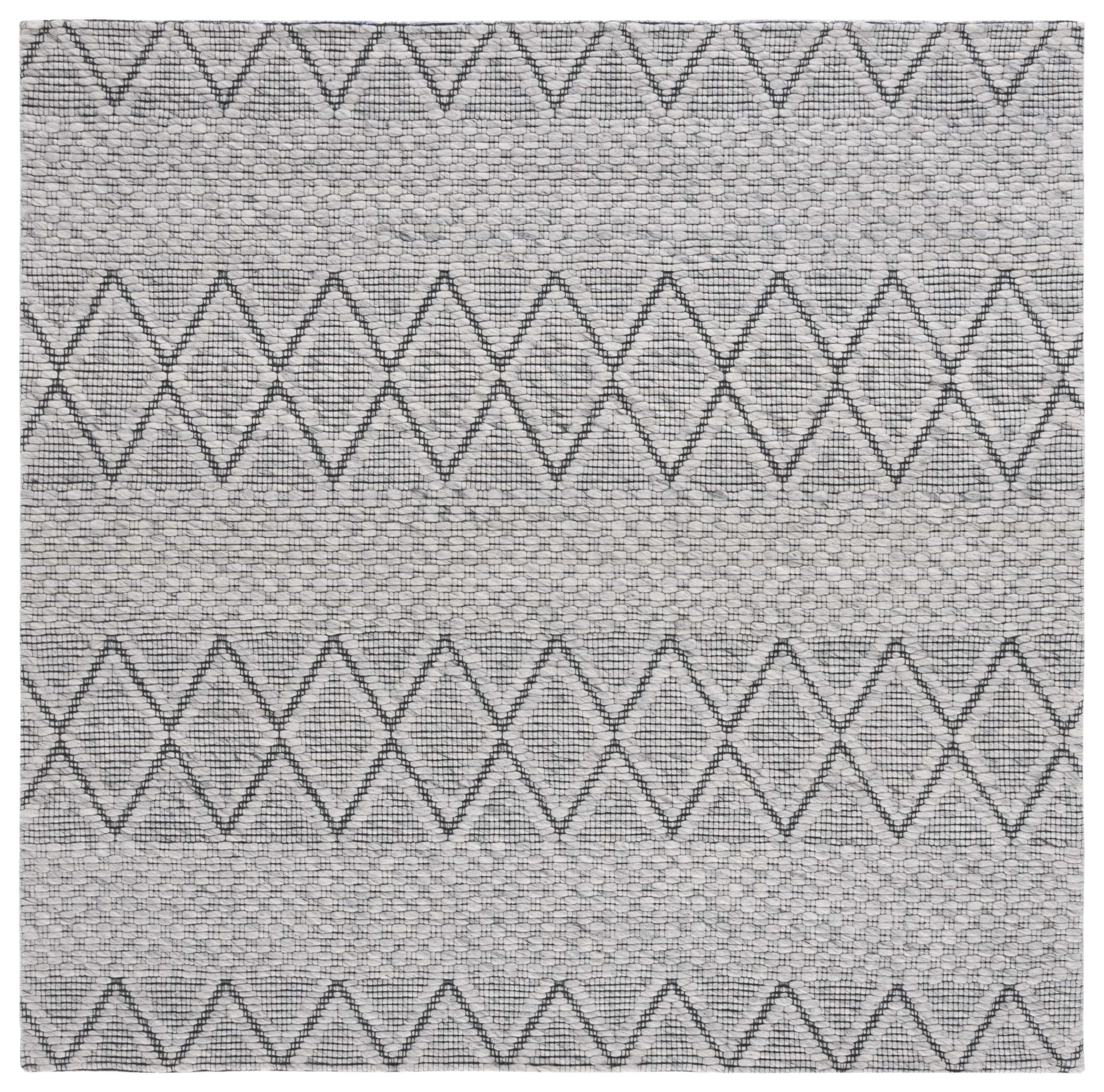 SAFAVIEH Marbella Ifrit Diamond Area Rug, Light Grey/Black, 6' x 6' Square