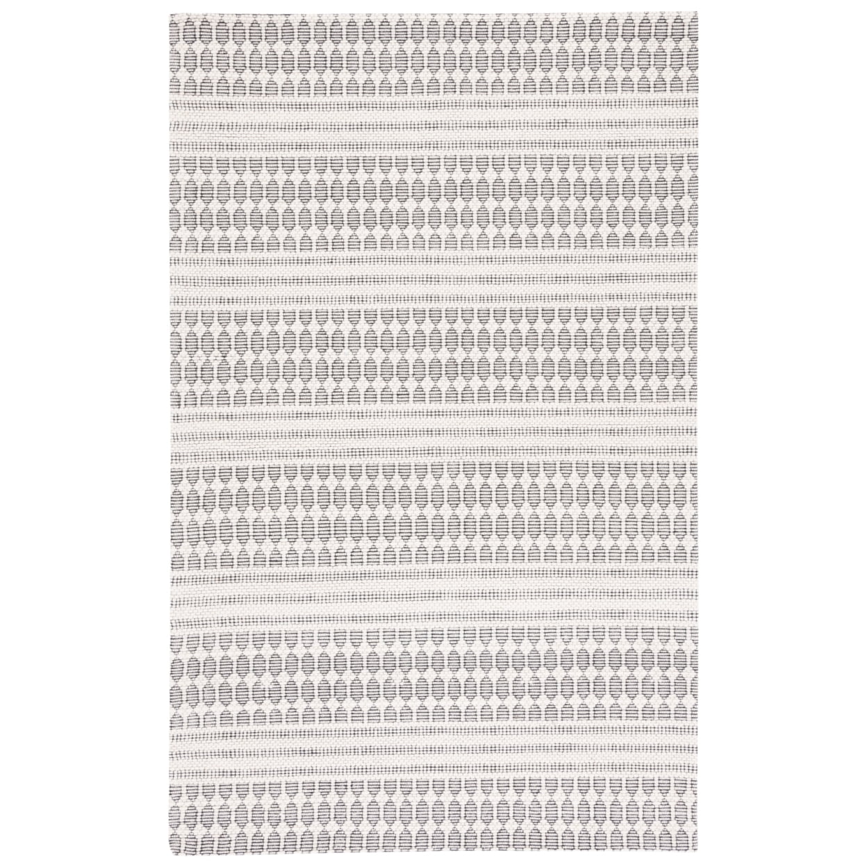 SAFAVIEH Marbella Norton Geometric Area Rug, Black/Ivory, 4' x 6'