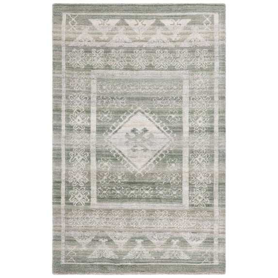 SAFAVIEH Marquee Alton Medallion Area Rug, Green/Sage, 5' x 8'