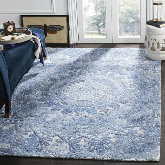 SAFAVIEH Marquee Georgiana Floral Area Rug, Blue/Ivory, 6' x 9'