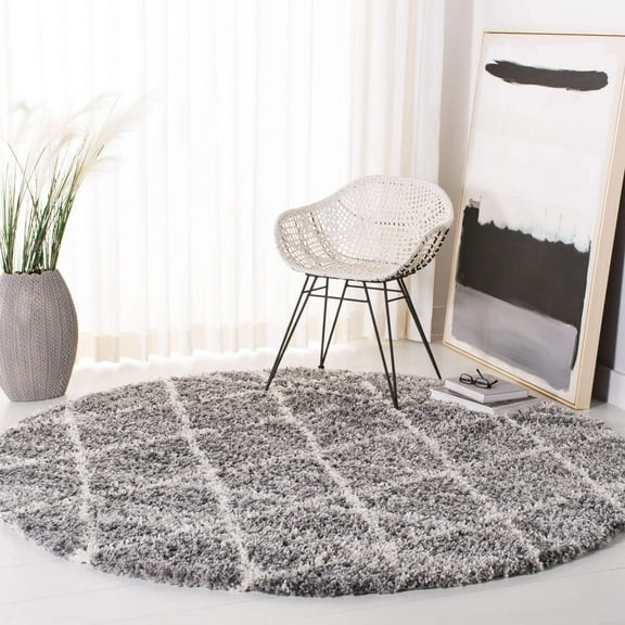 SAFAVIEH Melrose Bristol Geometric Diamonds Shag Area Rug, Grey/Ivory, 6'7" x 6'7" Round