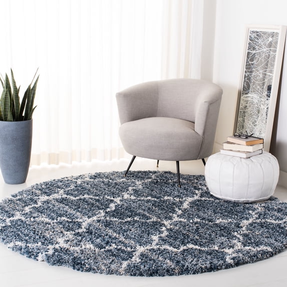 SAFAVIEH Melrose Giffard Geometric Quatrefoil Shag Area Rug, Navy/Ivory, 6'7" x 6'7" Round