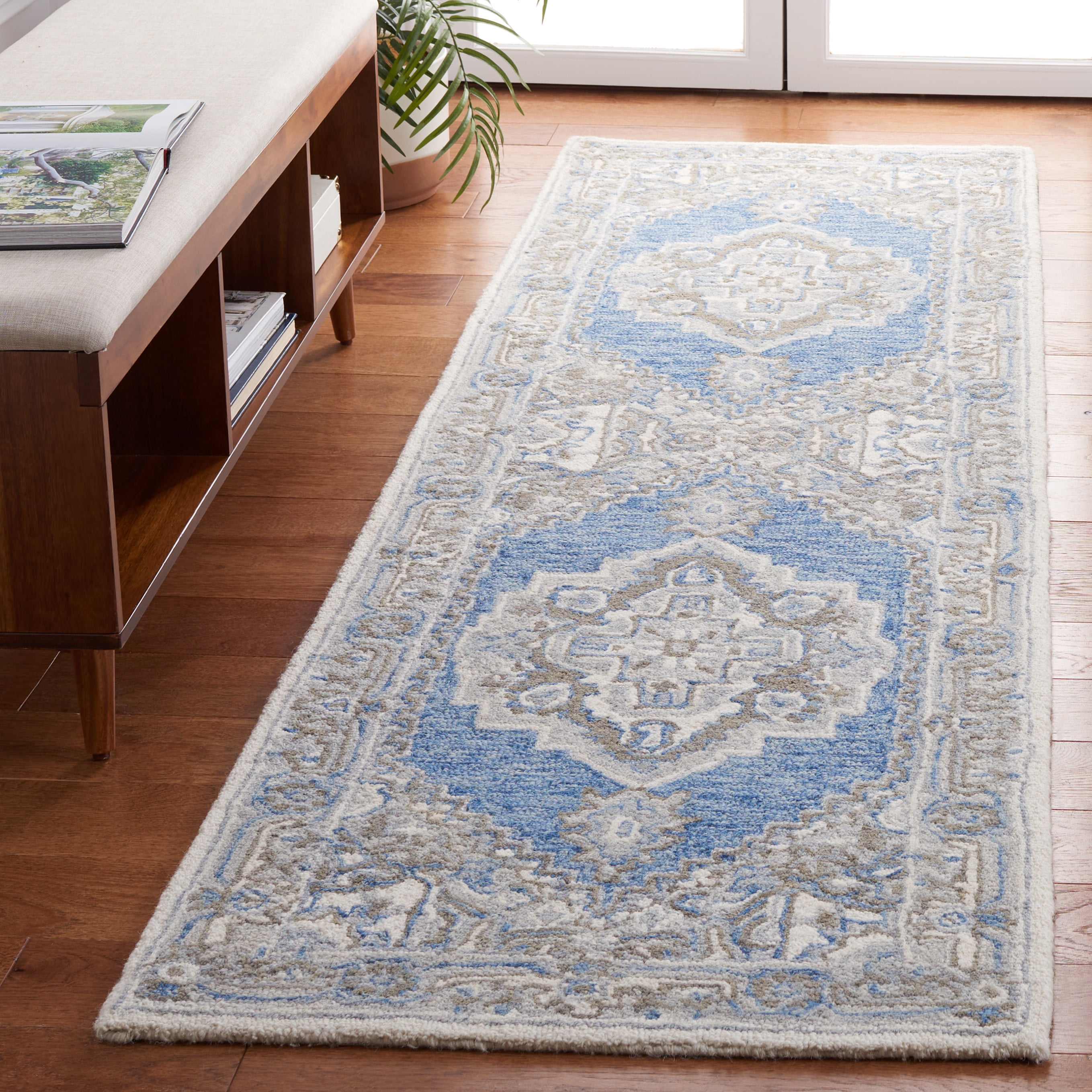 Safavieh Metro Bevis Medallion Runner Rug, Navy/Ivory, 2'3" x 8'