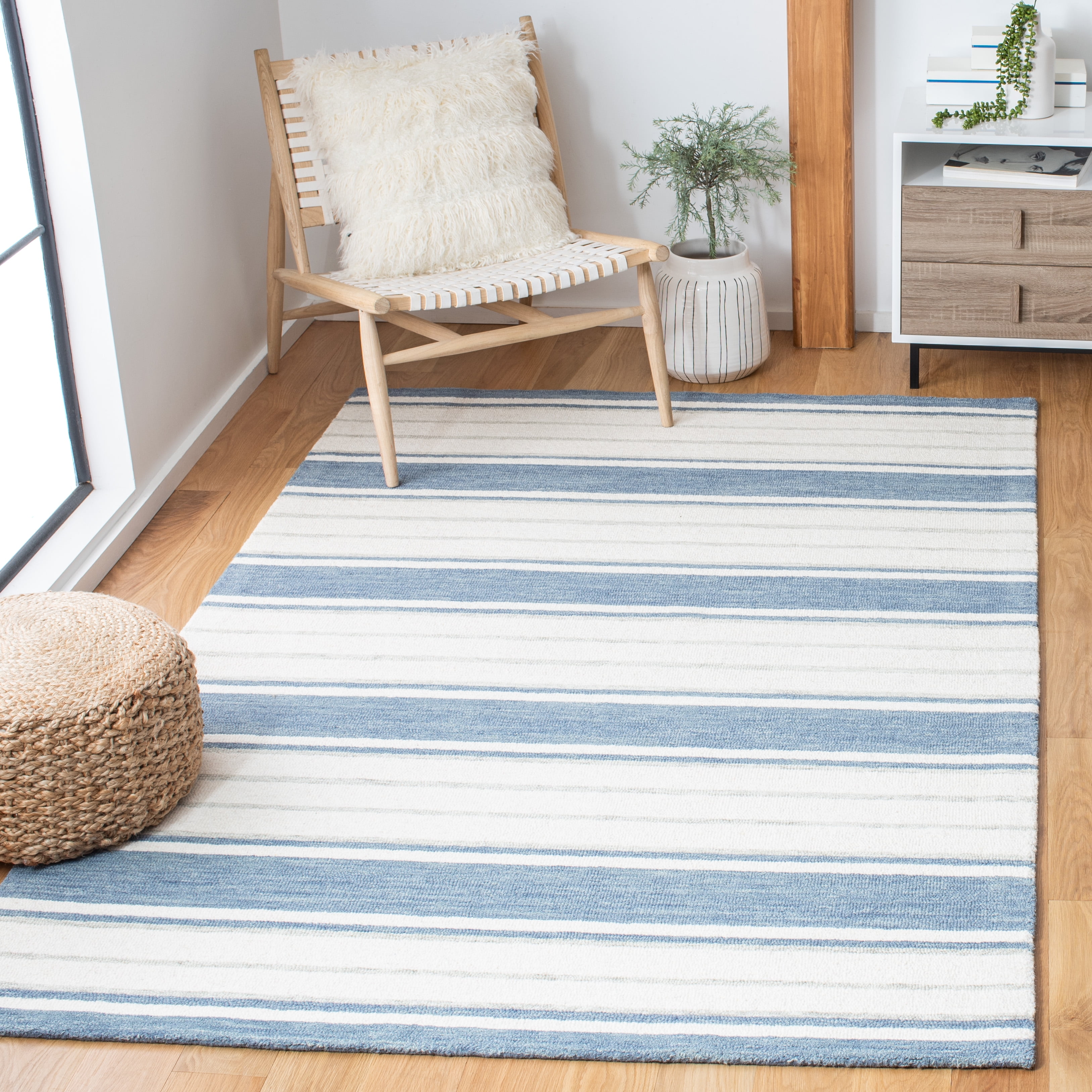 Safavieh Metro Bruno Striped Area Rug, Blue/Ivory, 3' x 5'