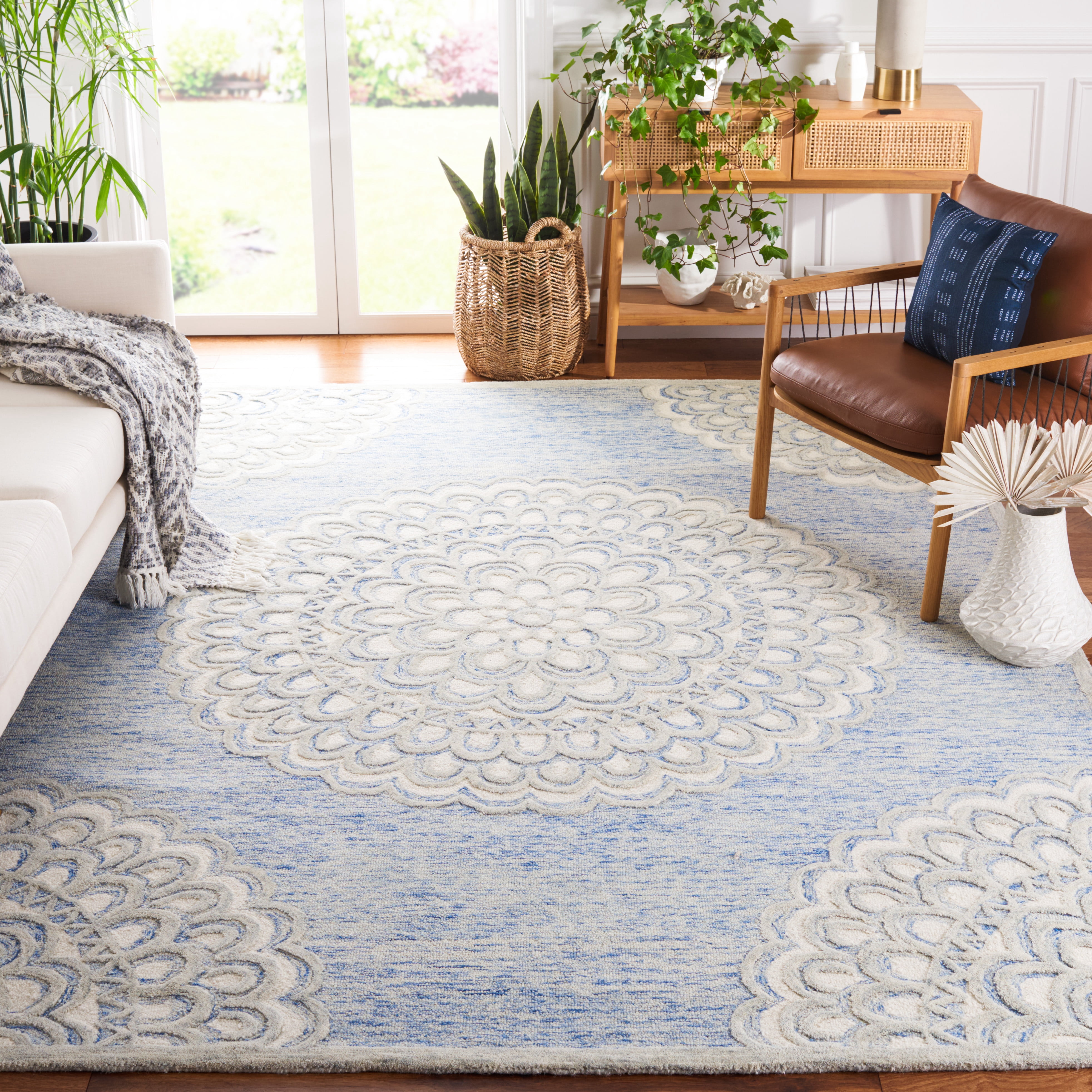 Safavieh Metro Denholm Medallion Area Rug, Blue/Ivory, 8' x 10'