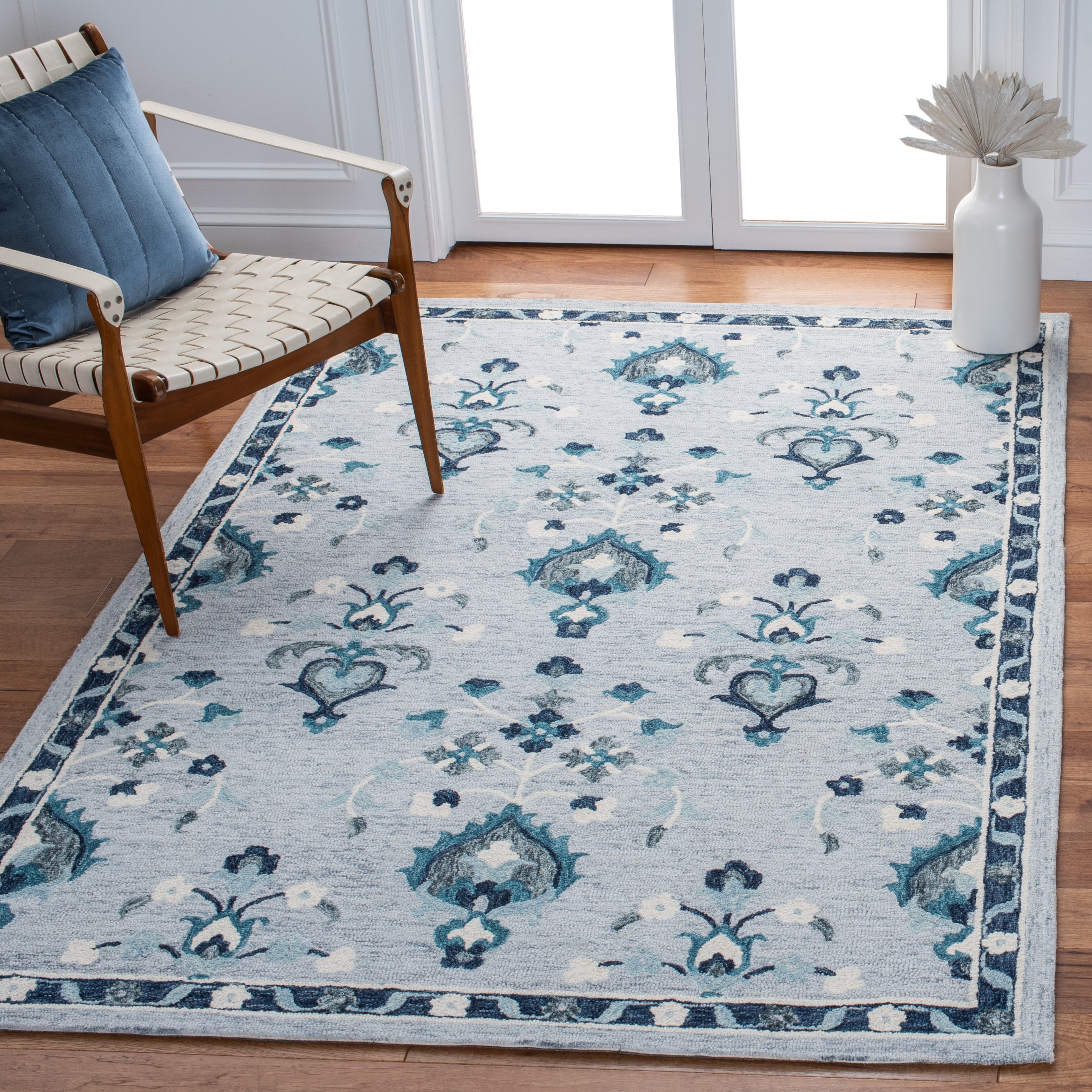 Safavieh Metro Leon Medallion Area Rug, Blue/Ivory, 8' x 10'