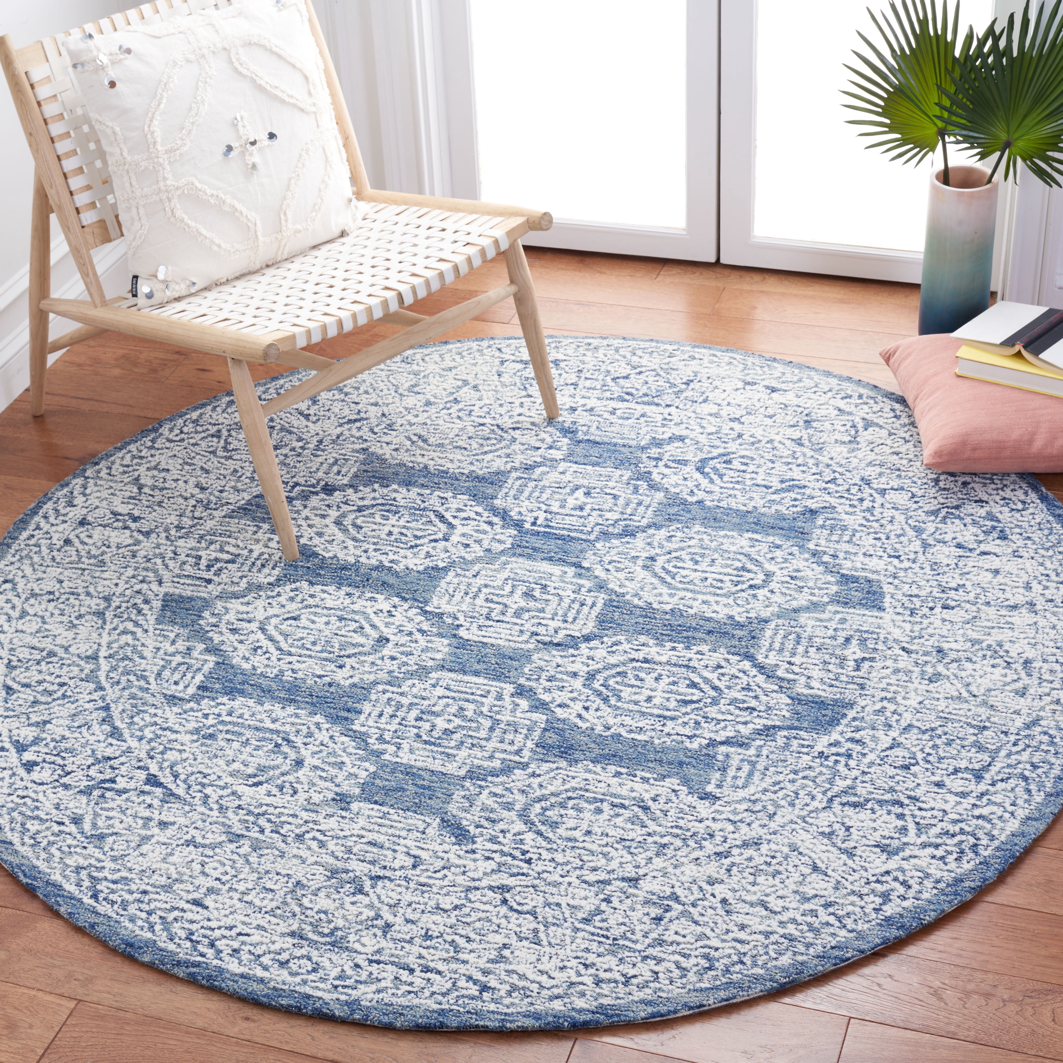 Safavieh Metro Leontyne Geometric Area Rug, Natural/Blue, 6' x 6' Round
