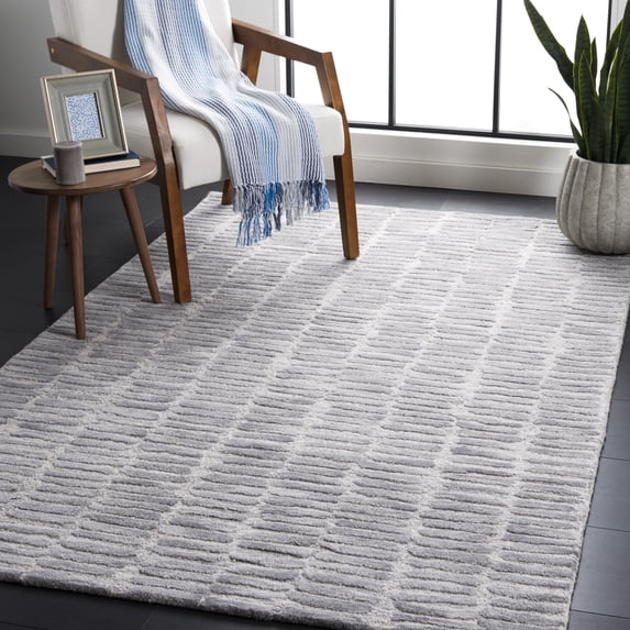 Safavieh Metro Regius Geometric Area Rug, Silver/Gray, 5' x 8'