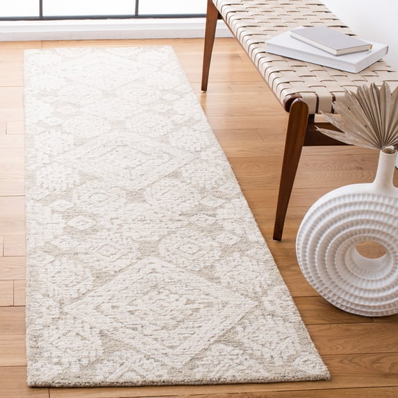 Safavieh Metro Riley Medallion Runner Rug, Light Brown/Ivory, 2'3" x 8'