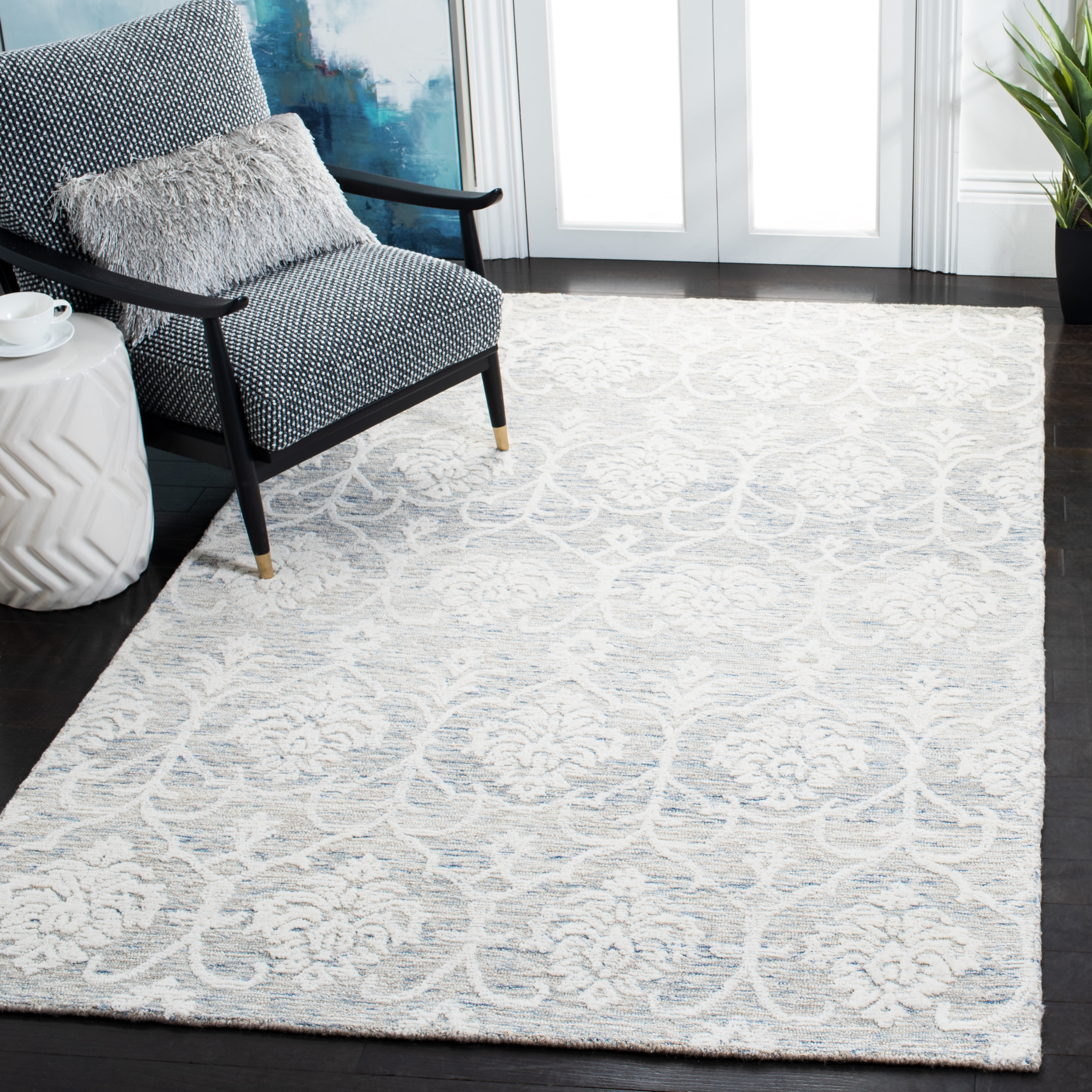 Safavieh Metro Sutton Medallion Area Rug, Light Blue/Ivory, 3' x 5'