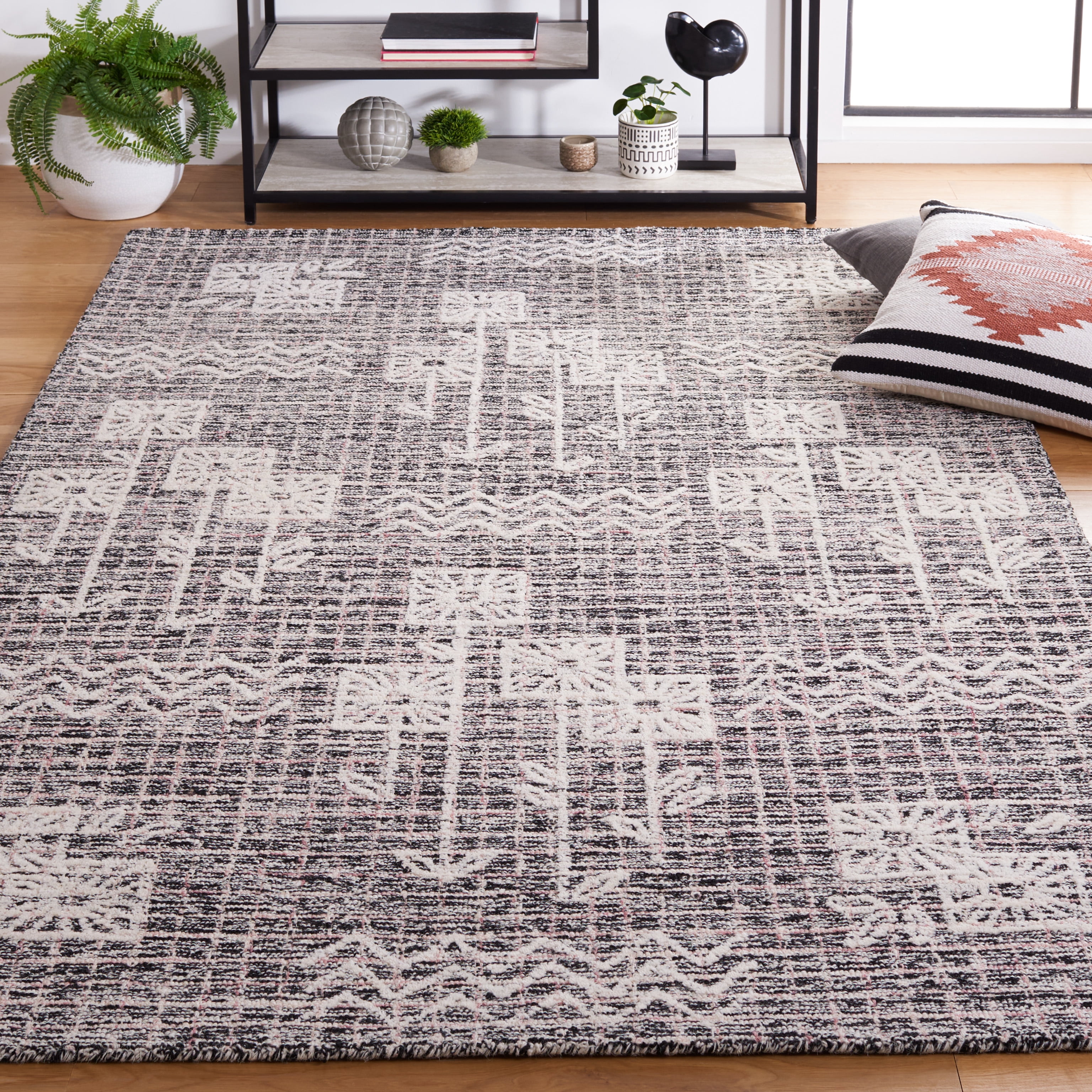 Safavieh Metro Yolonda Distressed Area Rug, Black/Ivory, 6' x 6' Square