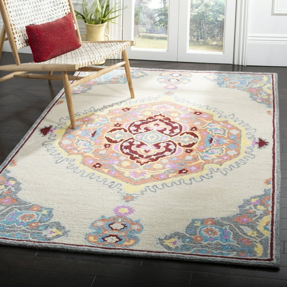 SAFAVIEH Micro-Loop Bosworth Floral Medallion Area Rug, Beige/Orange, 4' x 6'