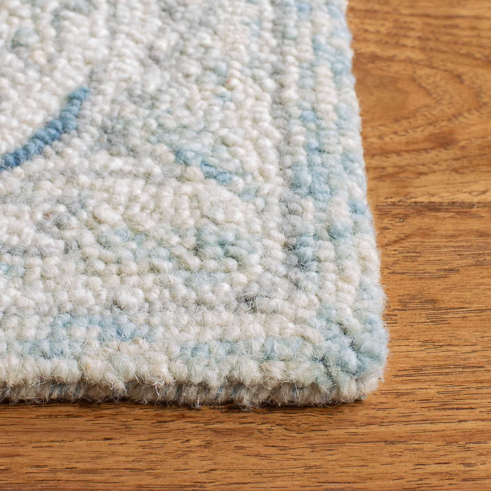 SAFAVIEH Micro-Loop Carl Floral Overdyed Wool Area Rug, Light Blue/Ivory, 5' x 5' Square