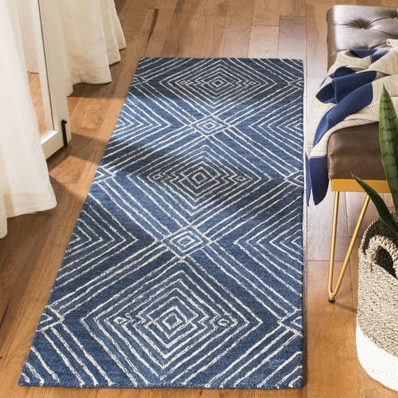 SAFAVIEH Micro-Loop Colton Geometric Diamonds Runner Rug, Navy/Ivory, 2'3" x 7'
