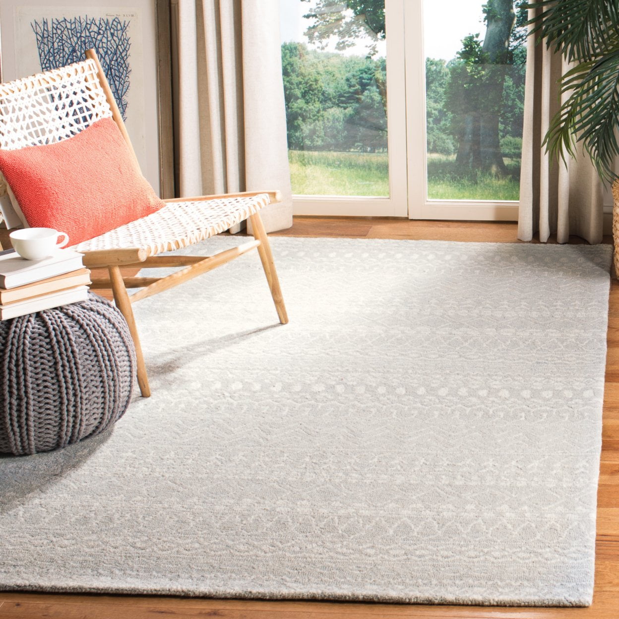 Aqua and Ivory Hand-Tufted Wool Area Rug 9' x 12'