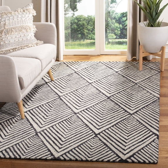 SAFAVIEH Micro-Loop Horatio Diamond Trellis Wool Area Rug, Charcoal/Ivory, 5' x 8'