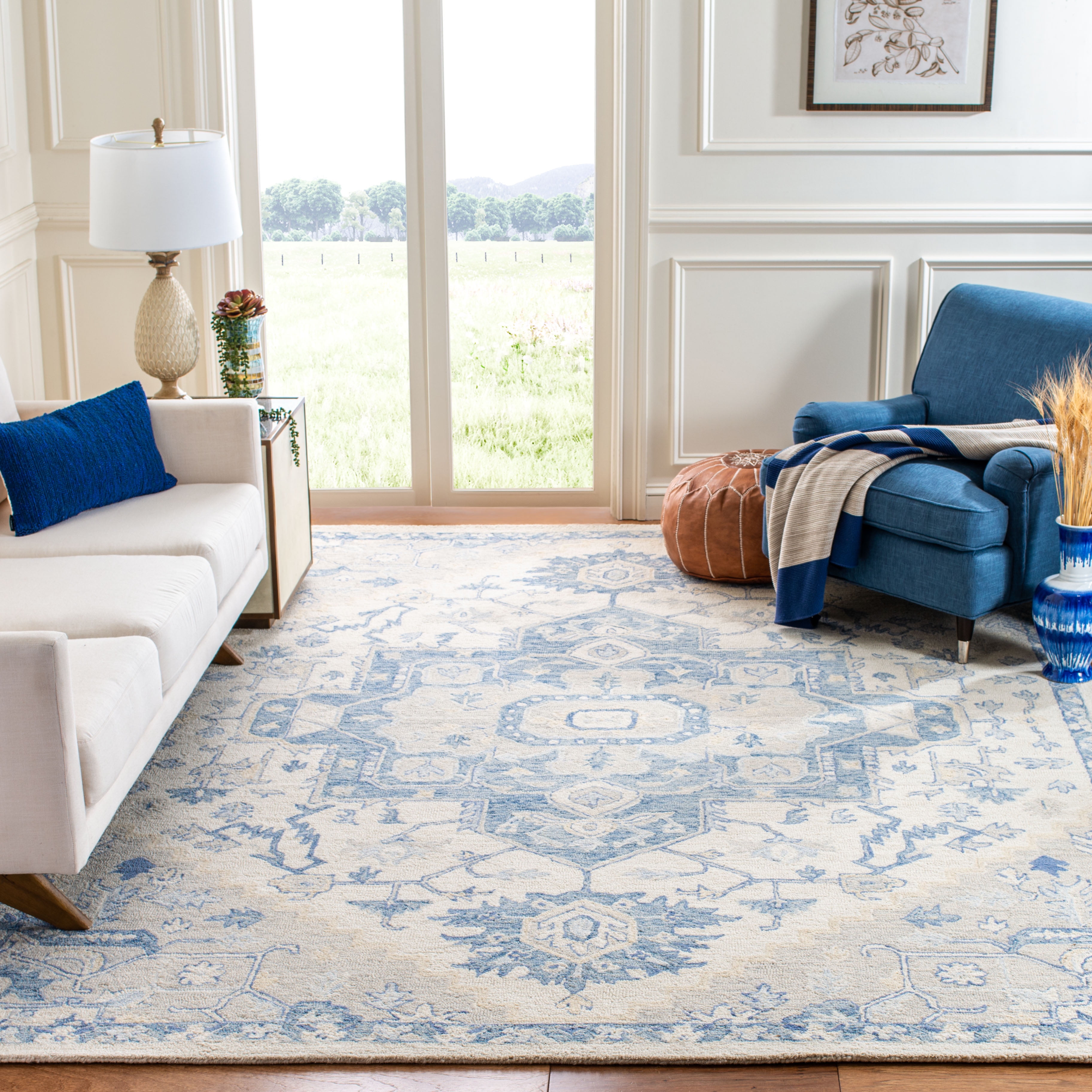 Safavieh Micro-Loop Braylon Floral Area Rug, Ivory/Blue, 9' x 9' Square