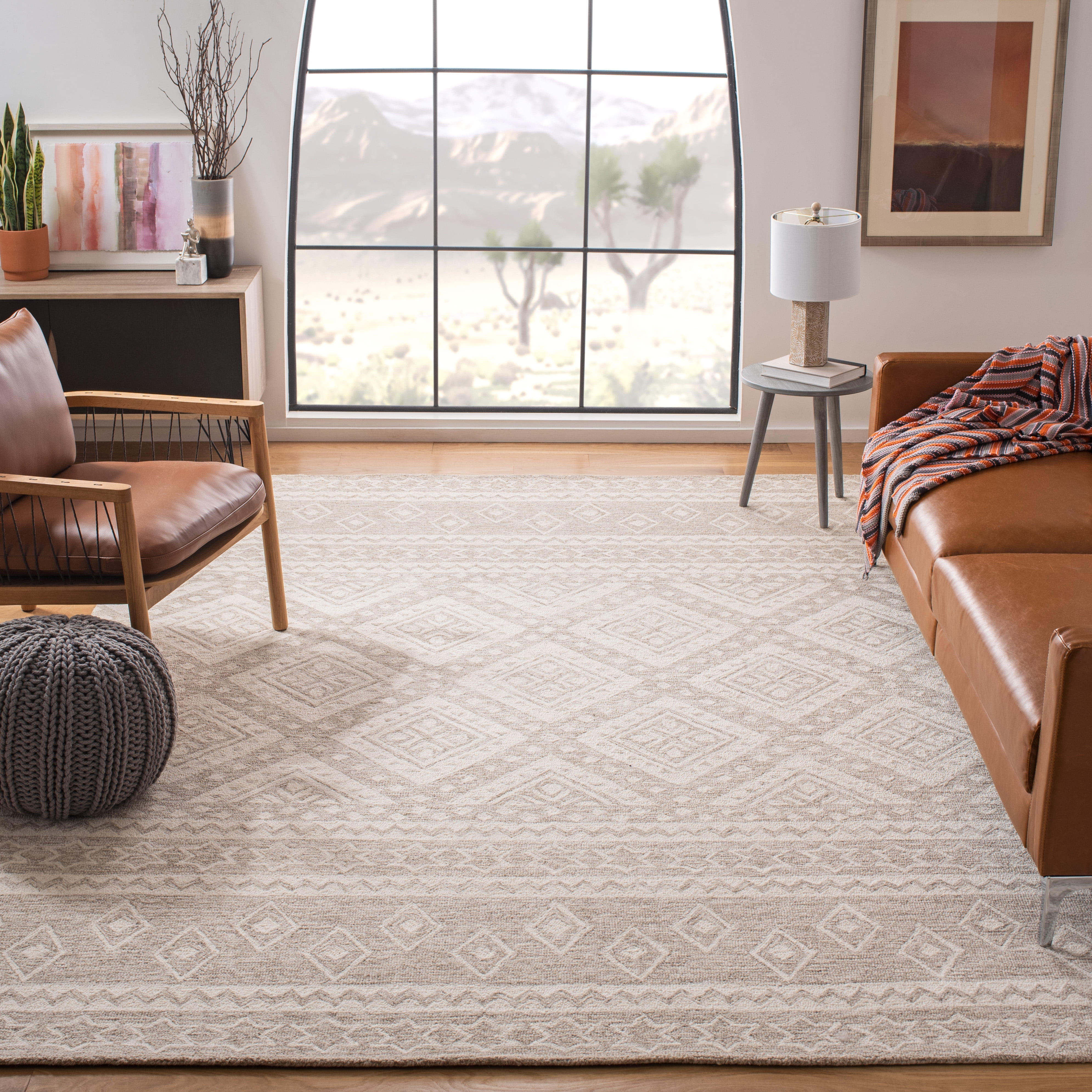 Elegant Beige/Ivory Hand-Tufted Wool Area Rug, 5' x 8'