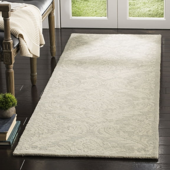 SAFAVIEH Micro-Loop Romain Damask Floral Wool Runner Rug, Silver, 2'3" x 7'