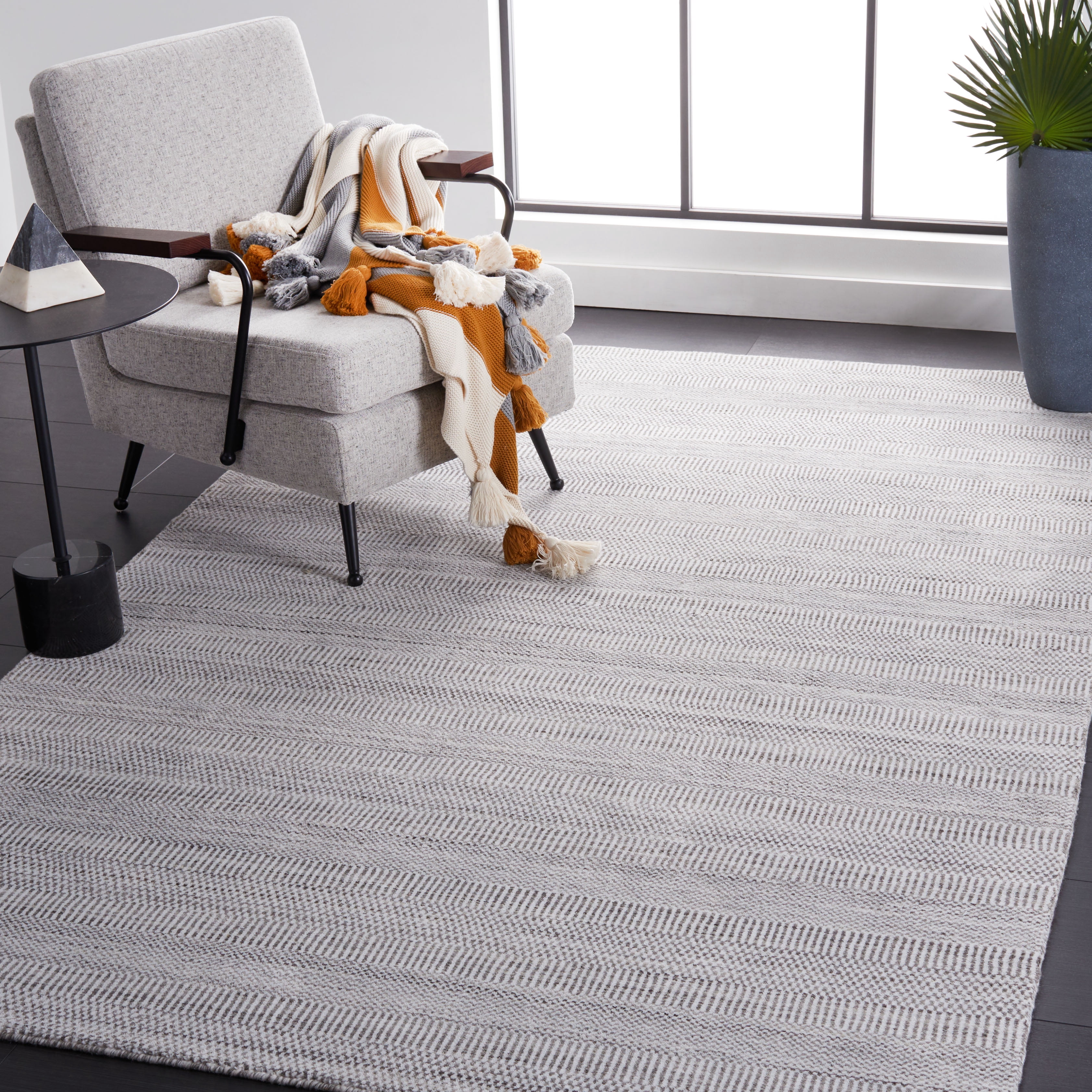 Safavieh Mirage Handan Distressed Polyester Area Rug, Brown/Ivory, 6' x 9'