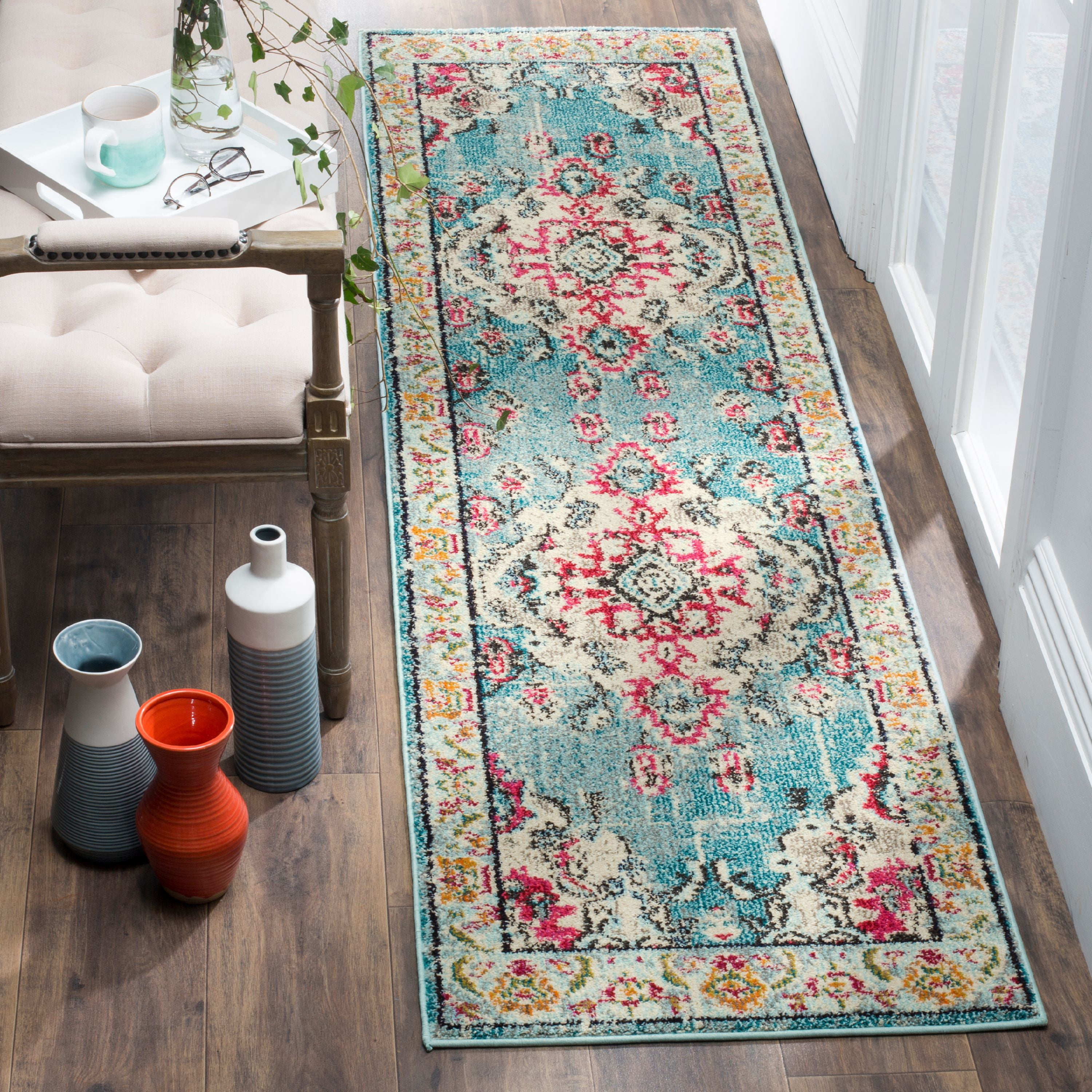 SAFAVIEH Runner Rug 2'2"x6' - Monaco Collection - Traditional Design, Light Blue & Fuchsia, Ideal for Living Room, Bedroom, Dining Space, Entryway, Hallway, Kitchen
