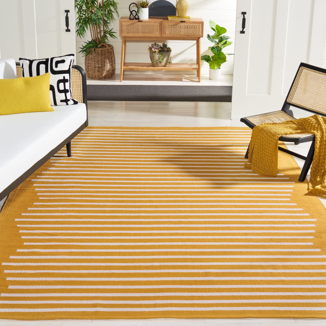SAFAVIEH Montauk Amadine Striped Cotton Area Rug, Gold/Ivory, 6' x 6' Square