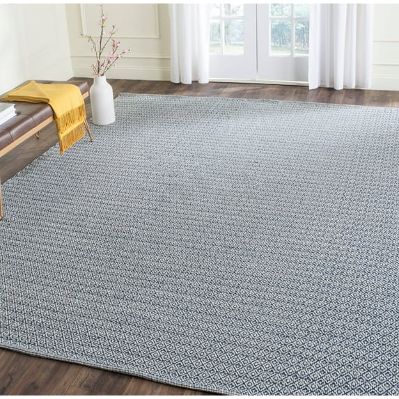 SAFAVIEH Montauk Audra Geometric Cotton Area Rug, Ivory/Navy, 8' x 10'