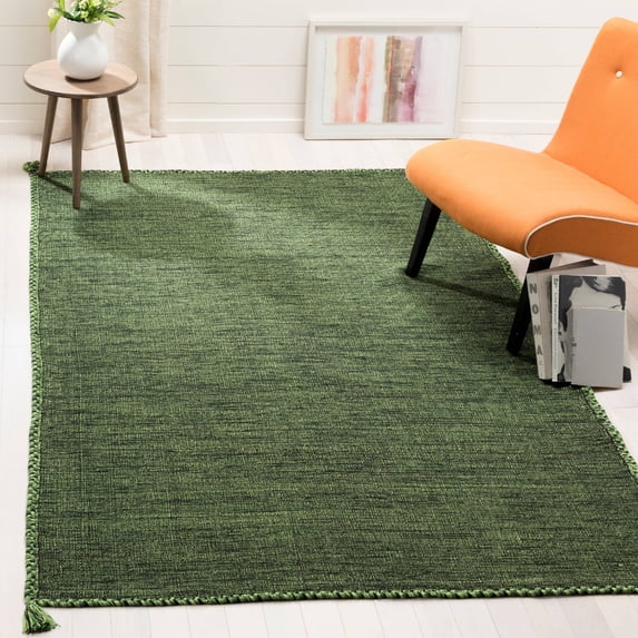 SAFAVIEH Montauk Bijar Jace Solid Soft Braided Cotton Area Rug, Green/Black, 5' x 8'