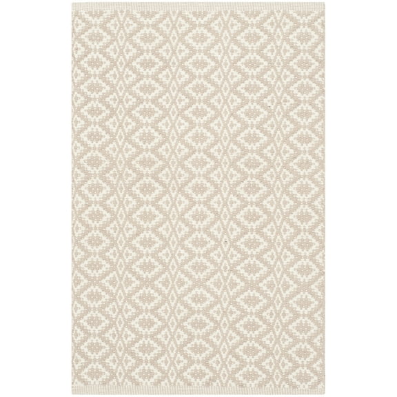 SAFAVIEH Montauk Corrine Geometric Cotton Area Rug, Ivory/Beige, 2'3" x 3'9"