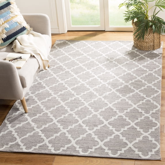 SAFAVIEH Montauk Crispian Geometric Quatrefoils Cotton Area Rug, Grey/Ivory, 4' x 6'