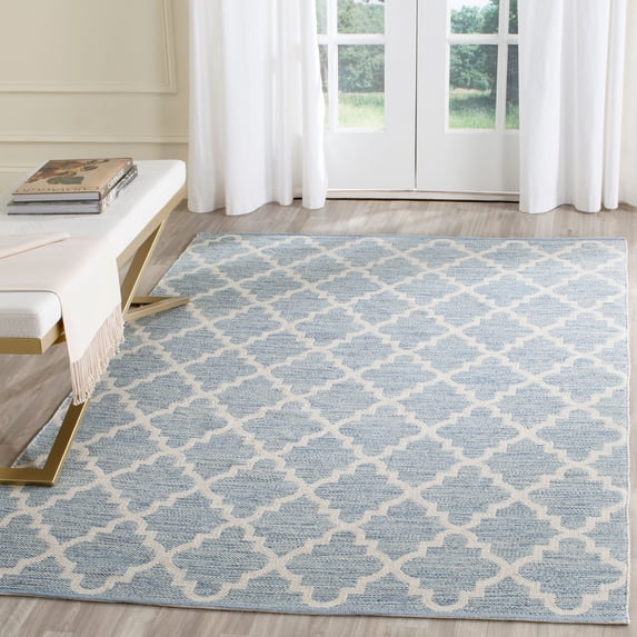 SAFAVIEH Montauk Crispian Geometric Quatrefoils Cotton Area Rug, Light Blue/Ivory, 6' x 6' Square