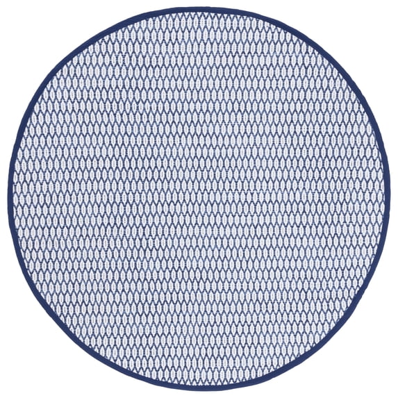 SAFAVIEH Montauk Crystal Geometric Cotton Area Rug, Navy/Ivory, 6' x 6' Round