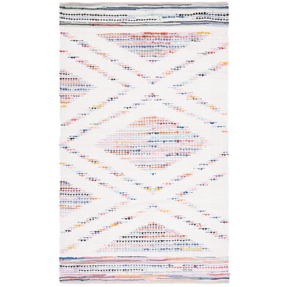 SAFAVIEH Montauk Earleen Diamond Area Rug, Ivory/Black, 5' x 8'
