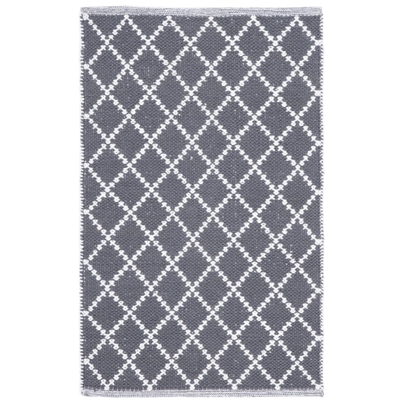 SAFAVIEH Montauk Jolyon Diamond Cotton Area Rug, Dark Grey/Ivory, 3' x 5'
