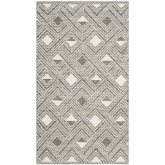 SAFAVIEH Montauk Katee Geometric Diamonds Area Rug, Charcoal/Ivory, 2'3" x 3'9"