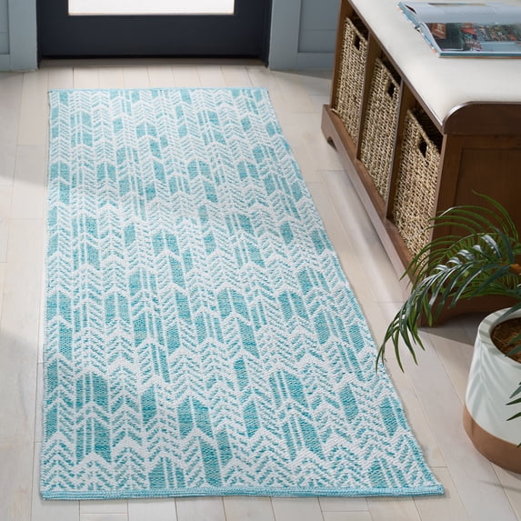 Safavieh Montauk Rhoda Geometric Runner Rug, Aqua/Ivory, 2'3" x 7'