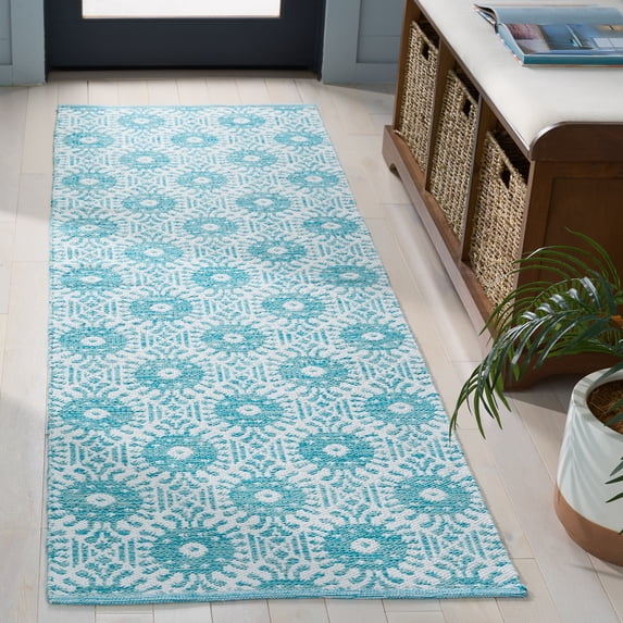 Safavieh Montauk Gulden Geometric Runner Rug, Aqua/Ivory, 2'3" x 7'