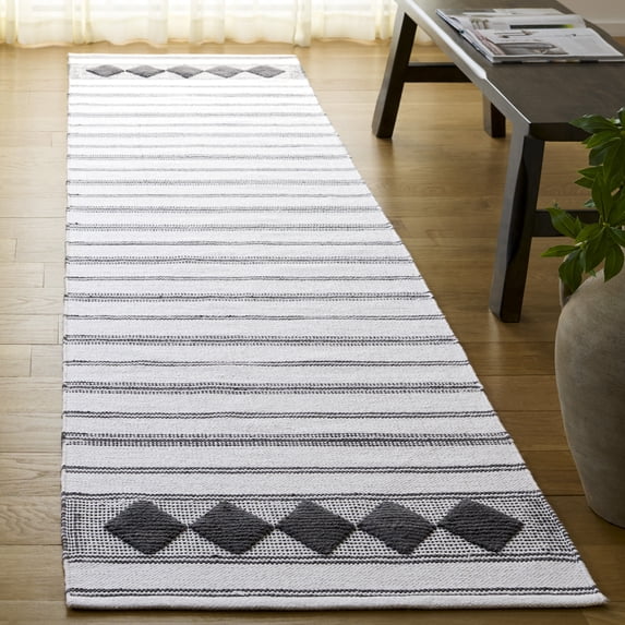 Safavieh Montauk Foliage Striped Cotton Runner Rug, Dark Gray/Ivory, 2'3" x 9'