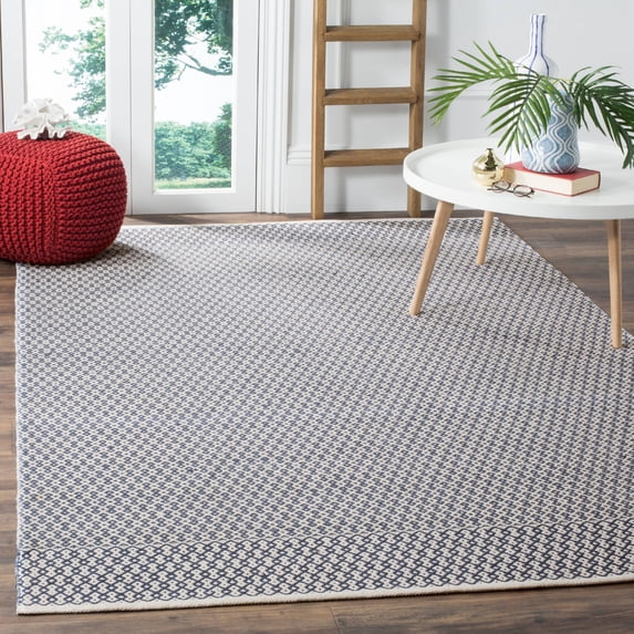 SAFAVIEH Montauk Nazca Geometric Cotton Area Rug, Ivory/Navy, 9' x 12'